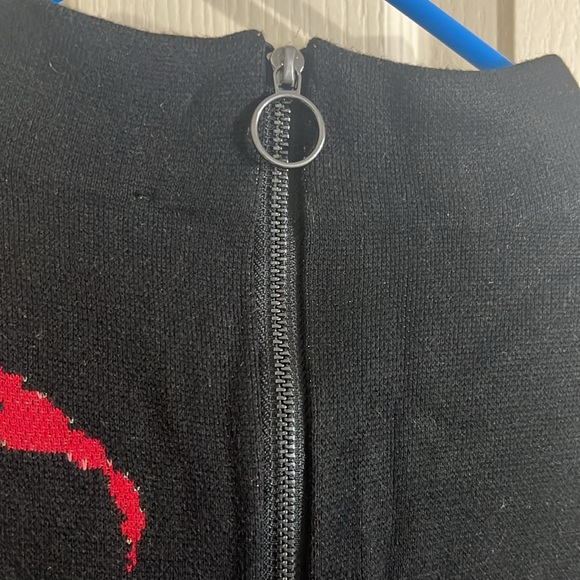 CHICOS knit sweater size 2 (12-14) in like new condition - Picture 6 of 6